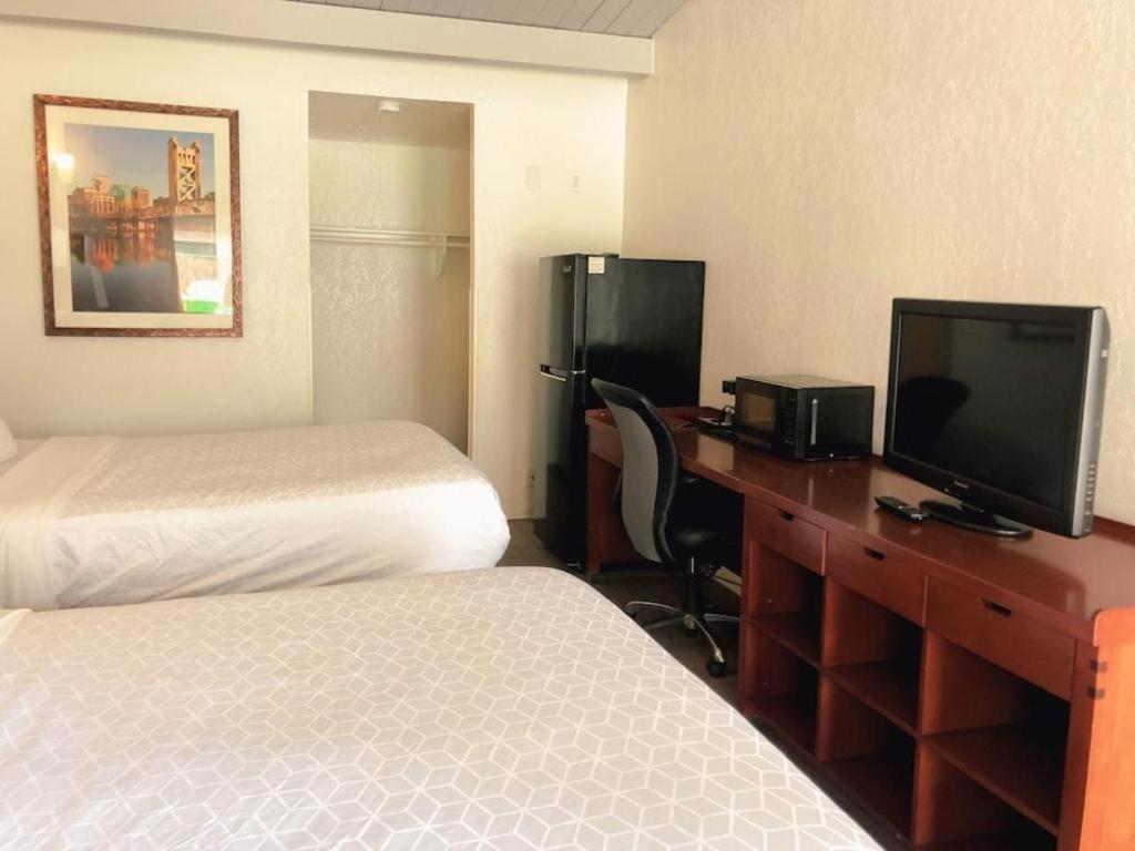 Motel Super 8 By Wyndham San Jose Airport à Santa Clara Extérieur photo